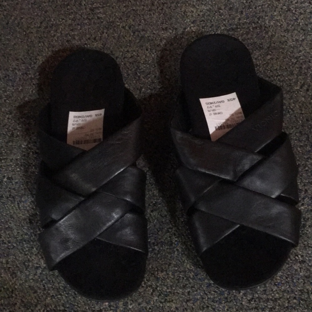 NIB-VIONIC Rest Juno black size 7